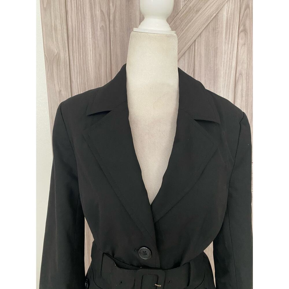 The Limited black belted blazer size 6 - Picture 2 of 7